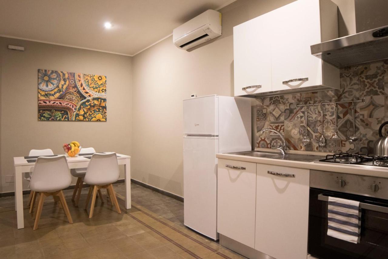 Katana Suites Apartments Catania Exterior photo